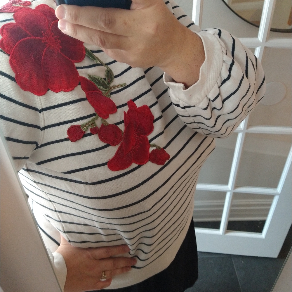 XL Banana Republic striped sweater with applique red flowers and sequin pocket